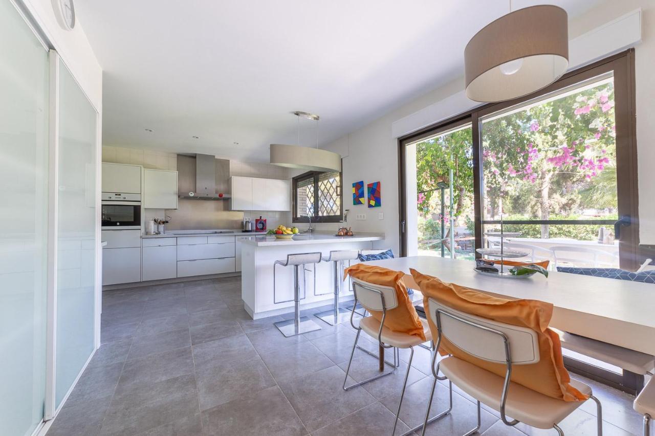 Villa Aldar El Albir Εξωτερικό φωτογραφία